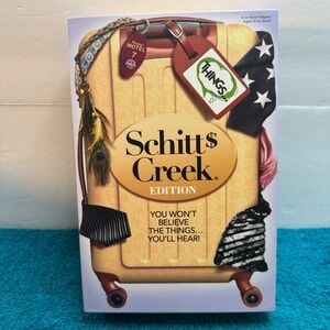 Schitt's Creek Edition The Game of THINGS... PlayMonster Party Game 2021 7714